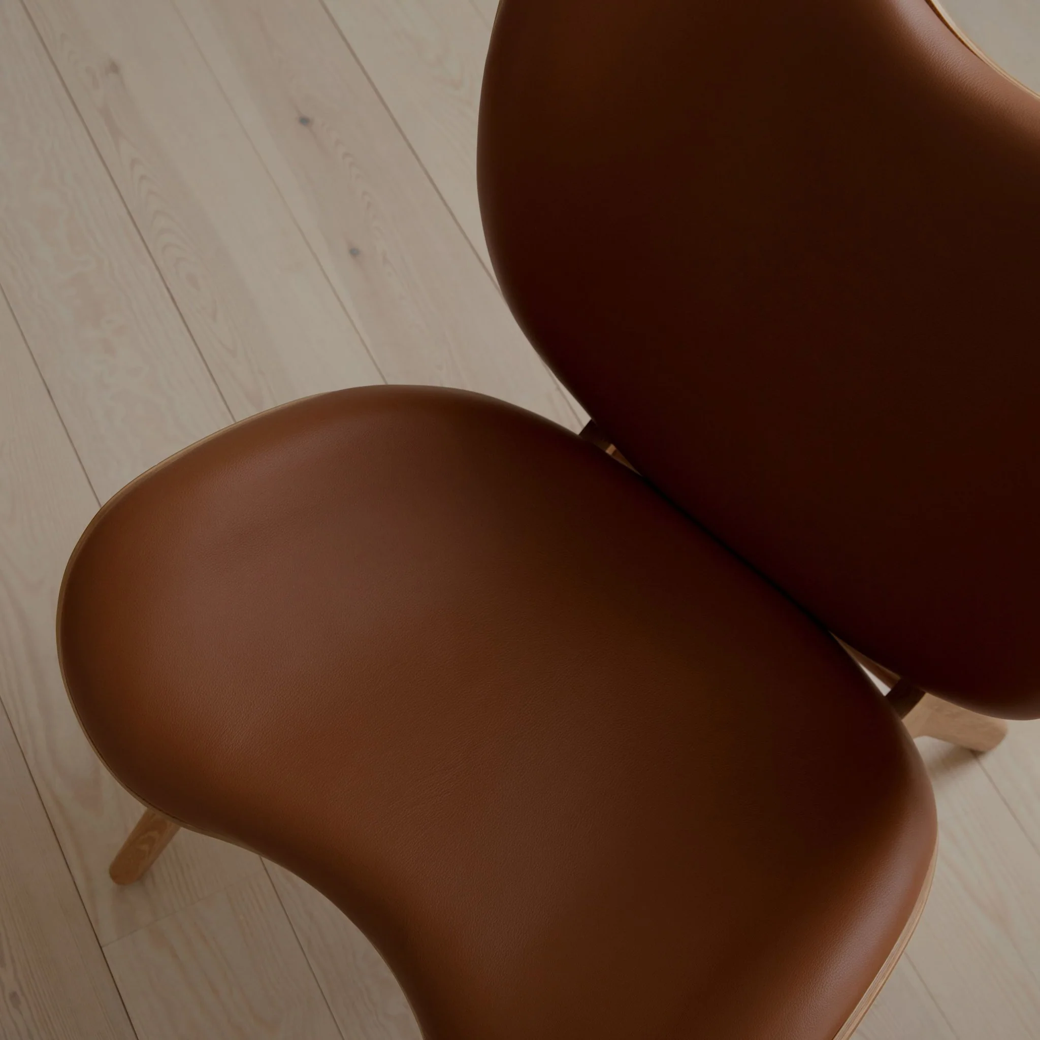 A Conversation Piece Low | lounge chair - Image 116