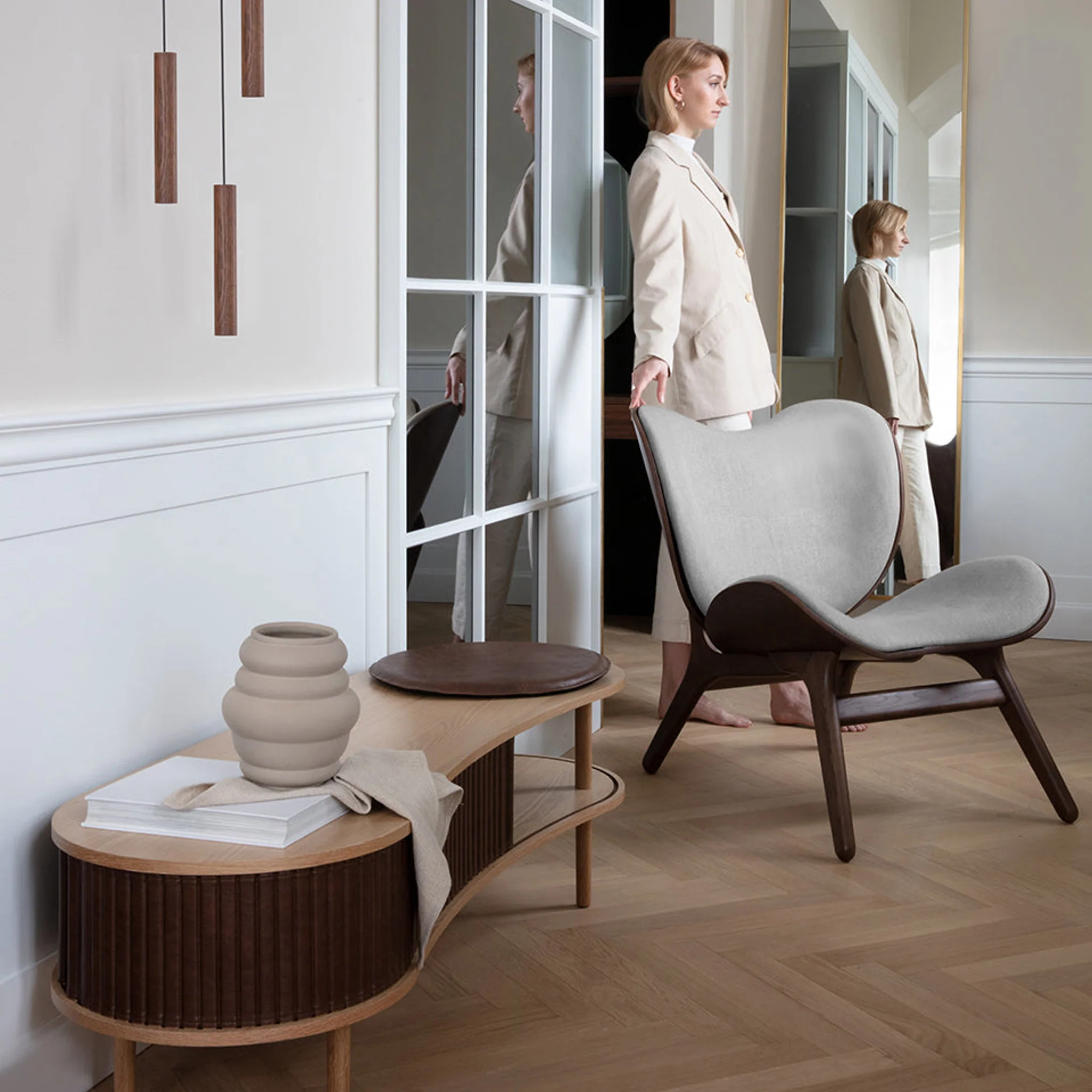 A Conversation Piece Low | lounge chair - Image 46