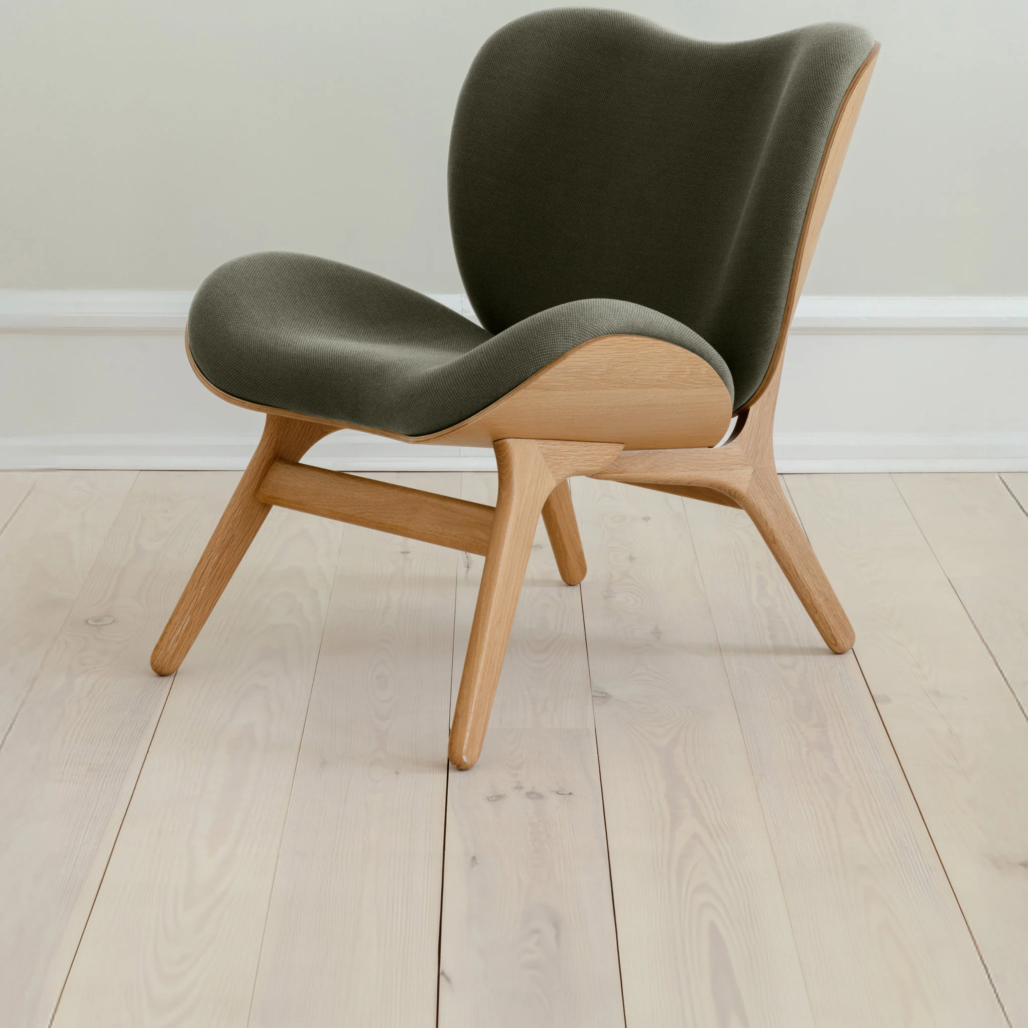A Conversation Piece Low | lounge chair - Image 93