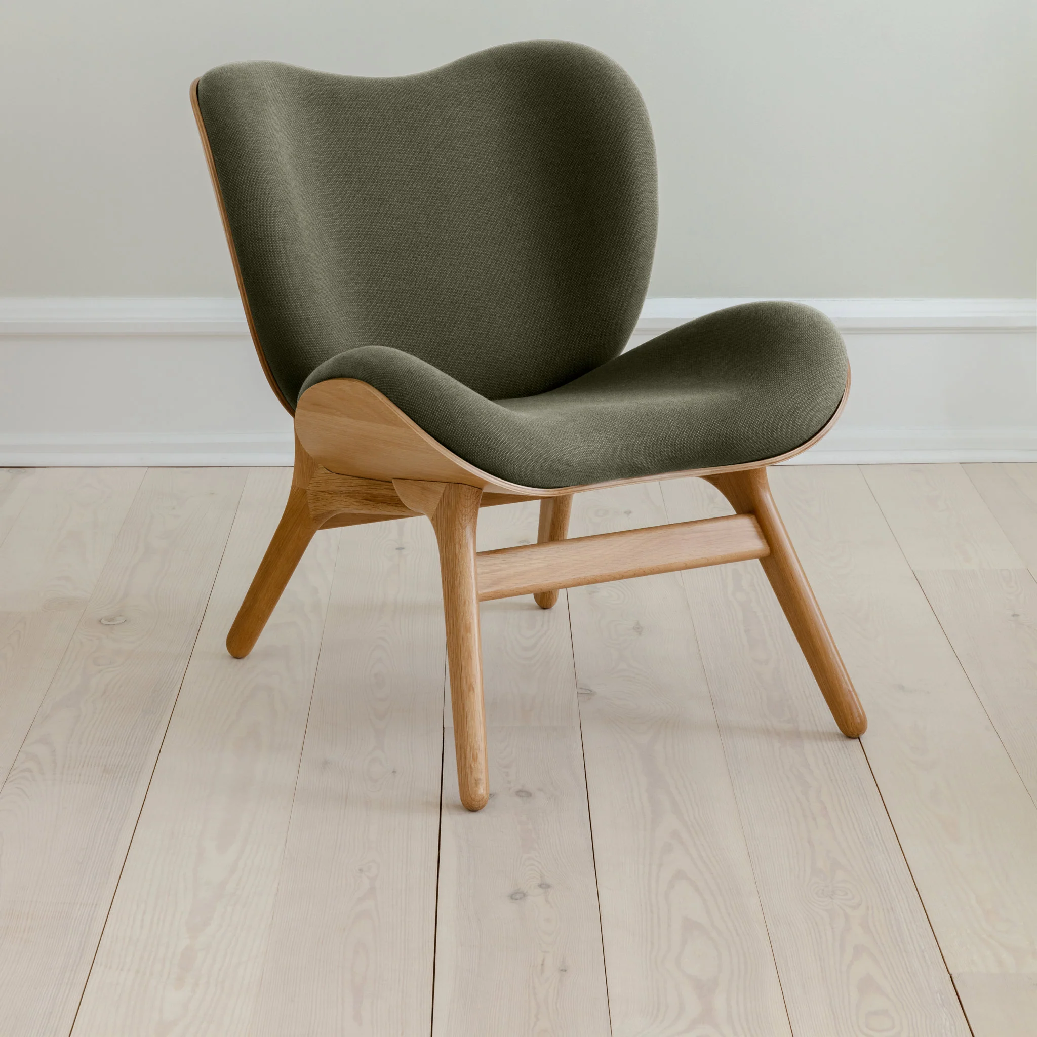 A Conversation Piece Low | lounge chair - Image 94