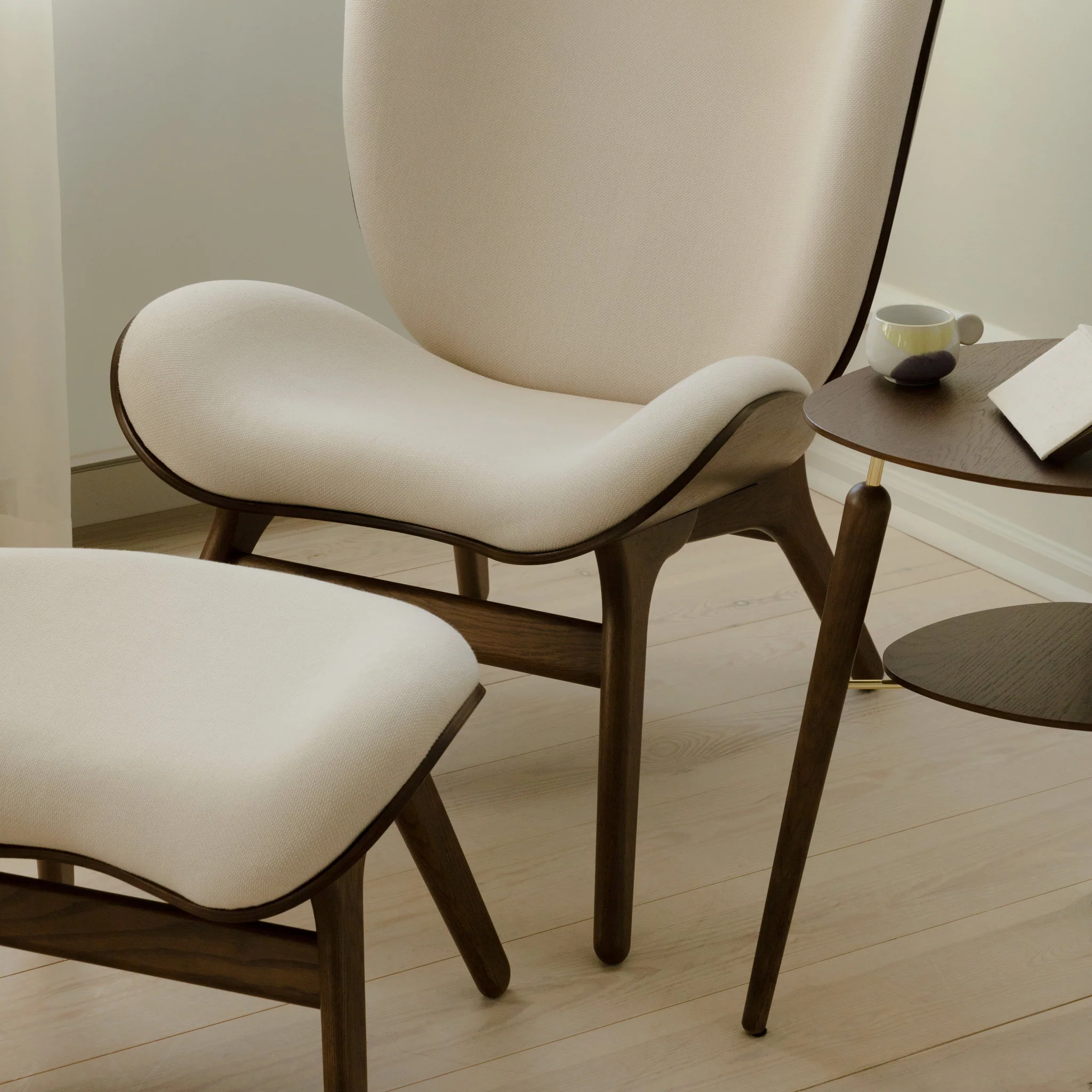 A Conversation Piece | ottoman - Image 25
