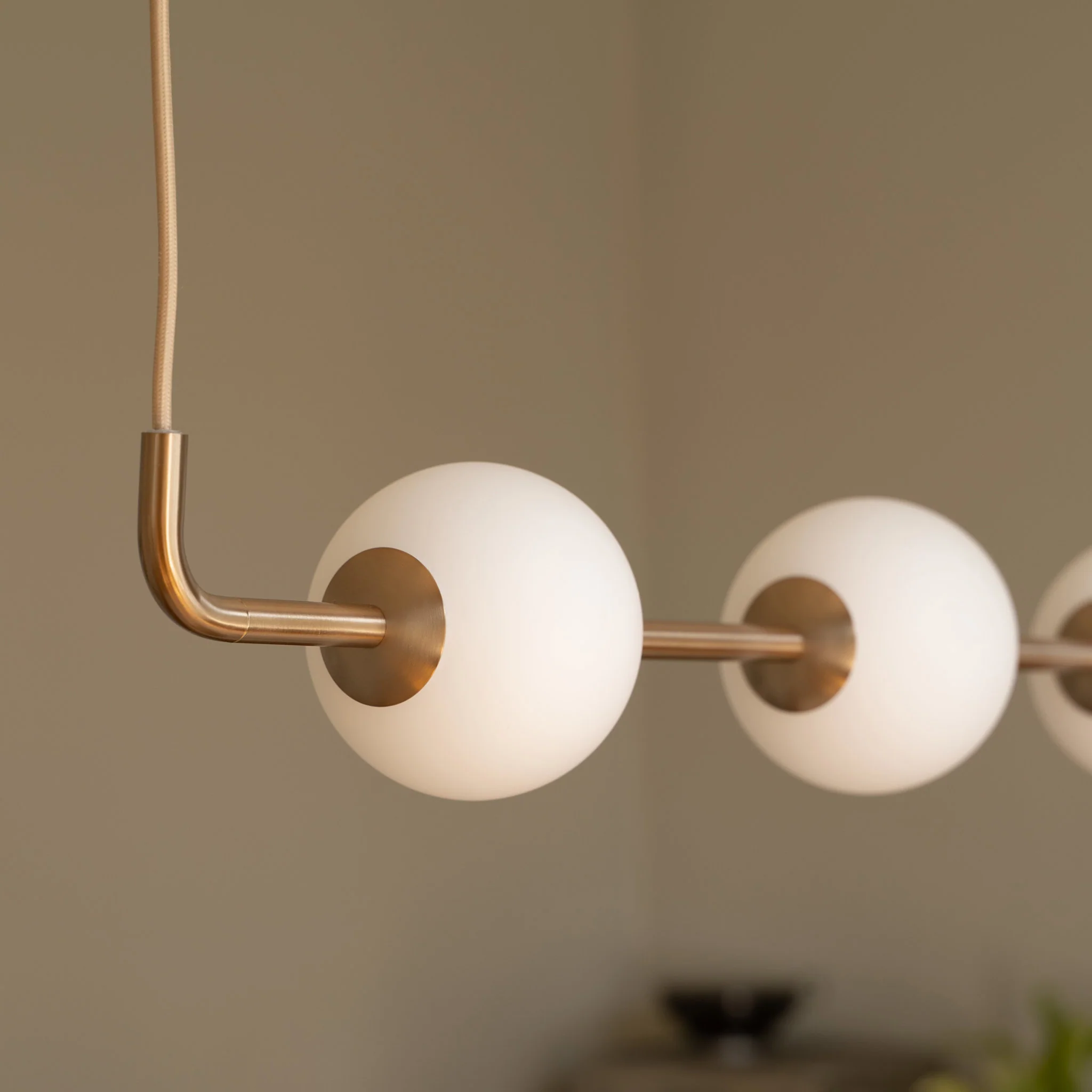 Audrey Linear | pendant lamp - Image 8