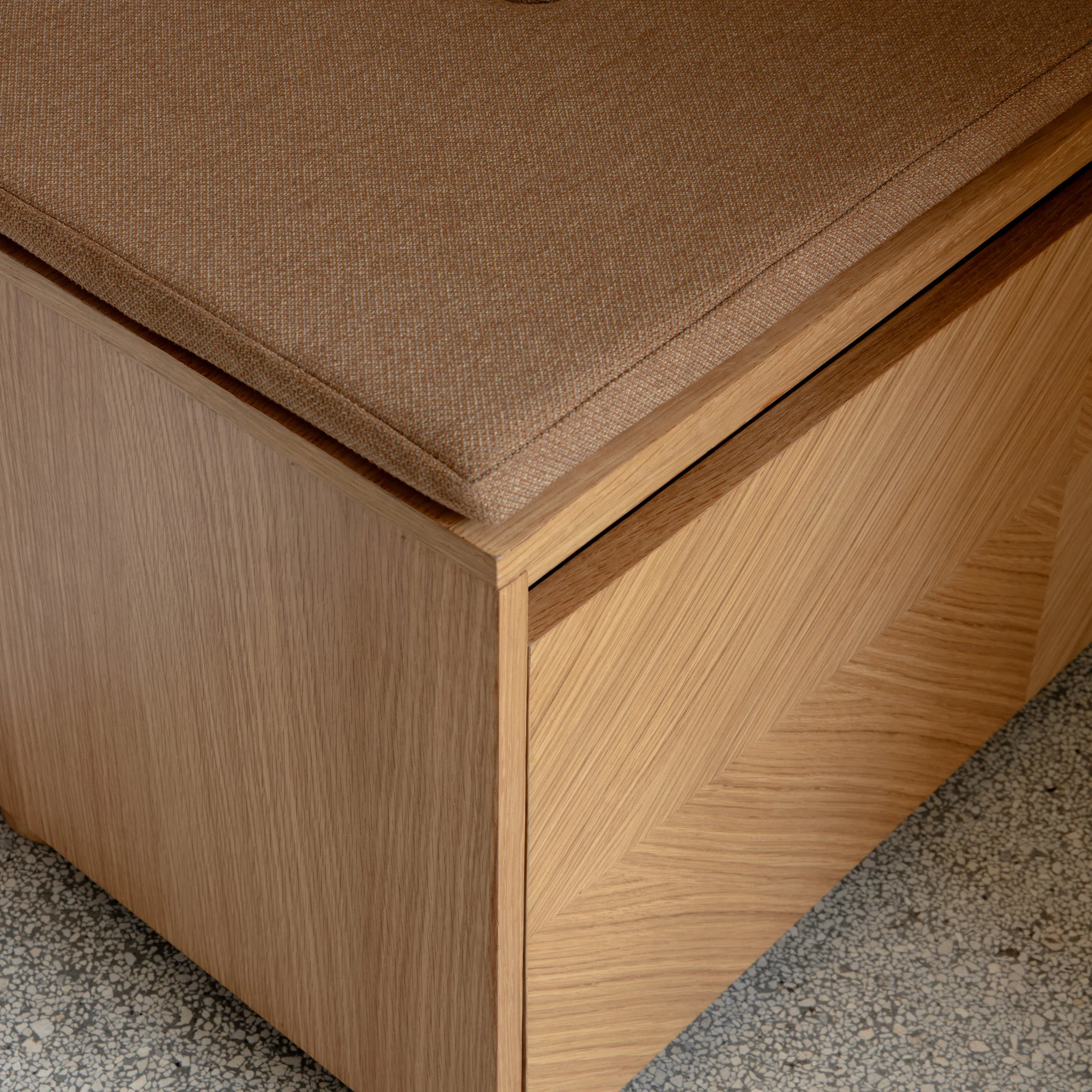 Hideaway | storage bench - Image 40