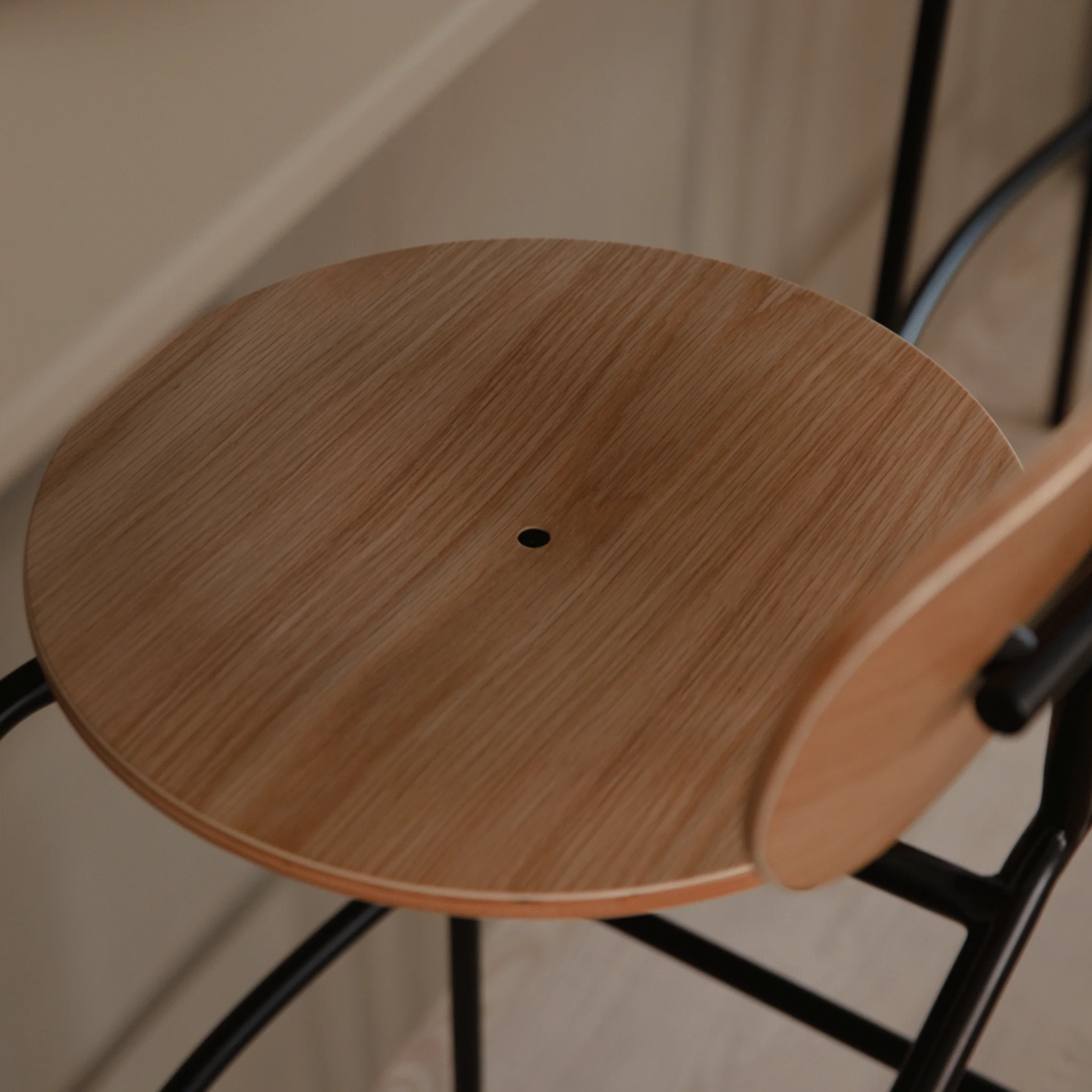 Curious | bar stool - Image 7