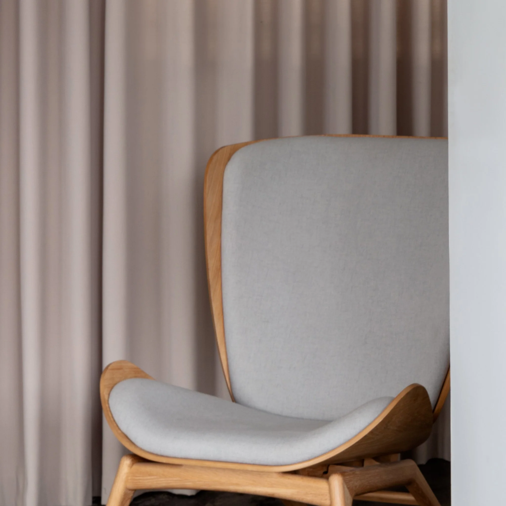 The Reader | lounge chair - Image 25